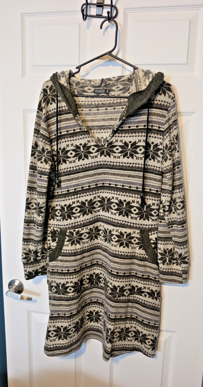 Fair Isle Snowflake Hoodie Sweater Dress XL: WINTER/ CABIN/ NORDIC/ HOLIDAY